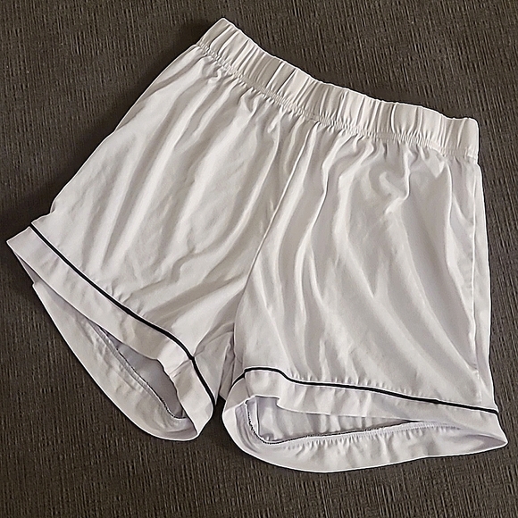 Rae Dunn Bride Pajamas - Small - Pajama Set - Short Sleeves - Picture 6 of 7